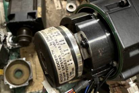 编码器信号与伺服电机放大器是怎么连接的 - 德国Hengstler(亨士乐)授权代理