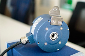 编码器与变频器的配合作用与区别 - 德国Hengstler(亨士乐)授权代理