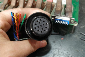 编码器端子、连接器和导线：三者的区别与选择 - 德国Hengstler(亨士乐)授权代理