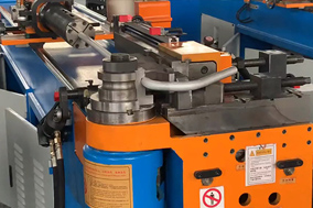 旋转编码器在弯管机中的应用探索。 - 德国Hengstler(亨士乐)授权代理