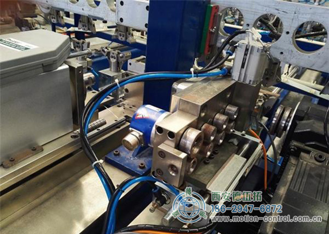 图为堡盟增量式编码器在折弯机上开环系统中的应用