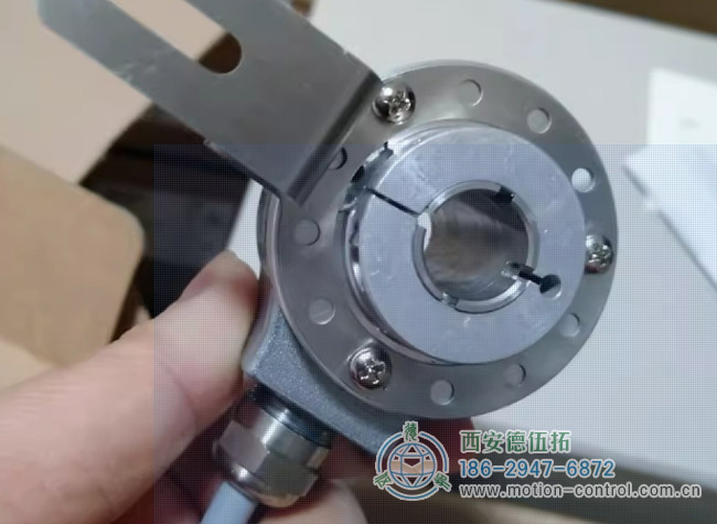 图为kubler模拟量编码器D8.1503.2Z44.2000照片 图为kubler模拟量编码器D8.1503.2Z44.2000照片